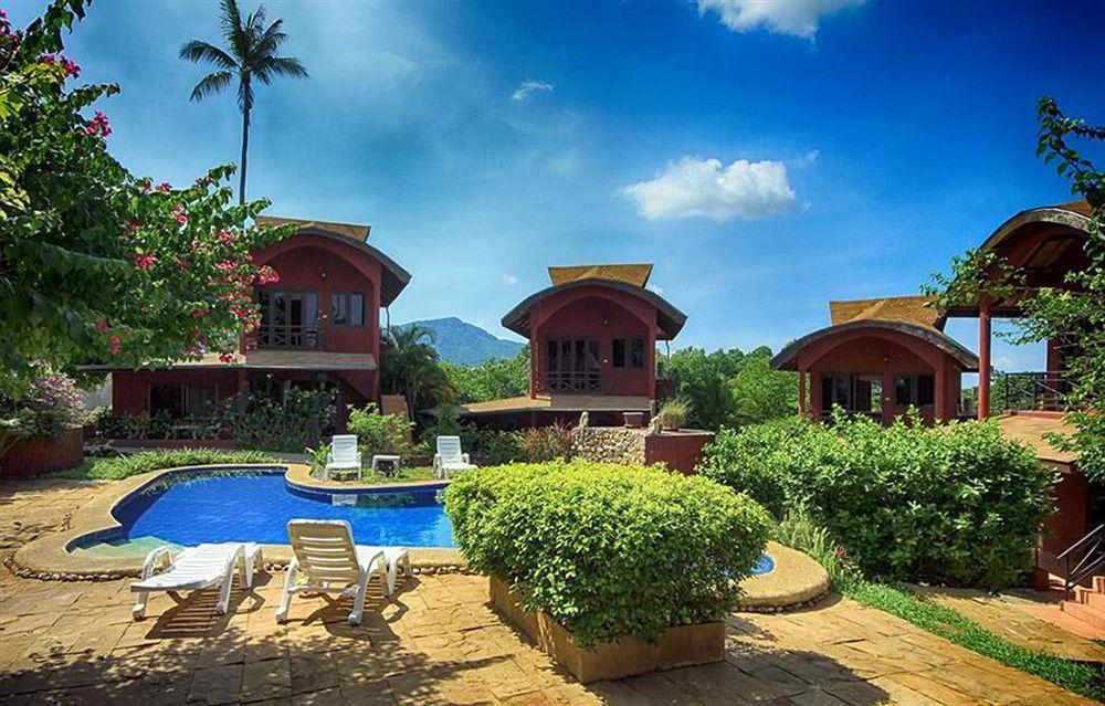 קו סמוי Wazzah Resort Bungalows מראה חיצוני תמונה